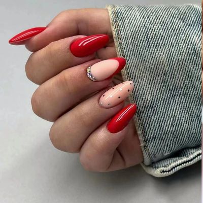WPR Spring Fashion Glam Red French Nails Pink Glossy Geams Nials Chrome Nails Design Coffin Nails Designer Acrilicnails Nailart Pink Shinny Nails 24 Press on Nails Kit with Nail Glue Package with Custom Logo Transperant Box 