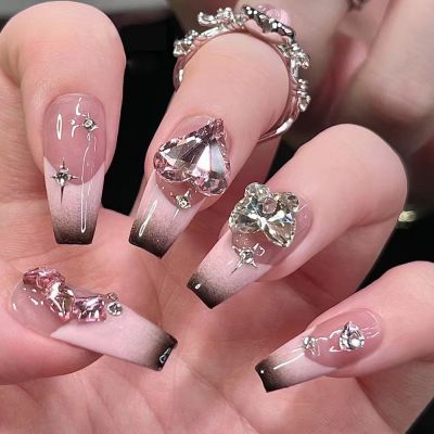 WPR Spring Fashion Listing Packing Pink Black White French Big Heart Crystal Hand-made Nails Chrome Nails Designer Acrilicnails Nailart Nails 5 Size 10 Press on Nails Kit with Nail Glue Package with Custom Logo Transperant Box   