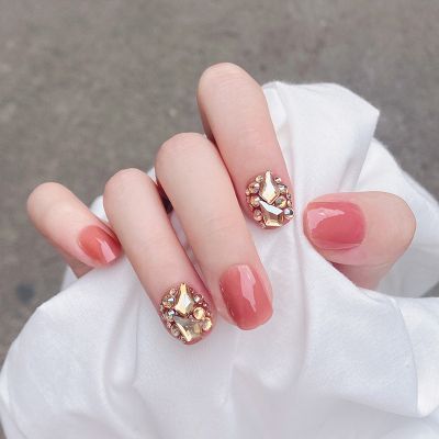 WPR Factory Hot Sell Pink Nude Rhinestone Gems Chrome Short Square Press on nail Tips Press On Nails Design Short Squoval Luxury Artificial Fingernails Nailart 10 Size 24 Press on Nails Kit with Nail Glue Package Custom Logo Box