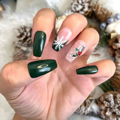WPR High Quality Christmas Green White Snow Flower French Nude Diamond Press Ons Design Rhinestone Coffin Acrylic Press On Reusable Nails Medium Ballerina Artificial Fingernails Nailart 10 Size 24 Press on Nails Kit with Nail Glue Package Custom Logo